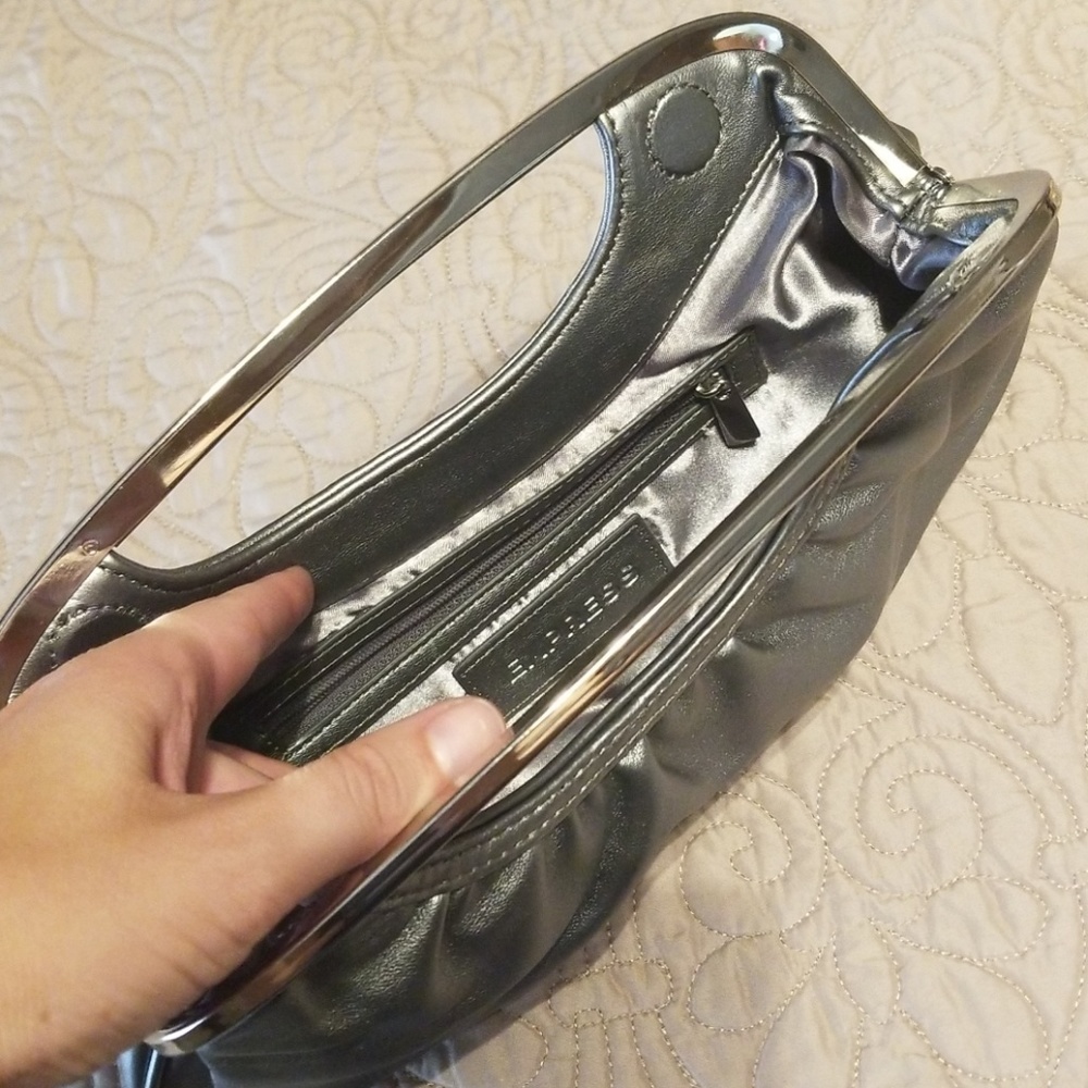 Express Wristlet - Picture 2 of 3
